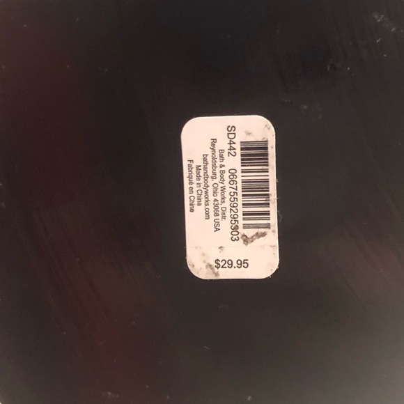 Bath & Body Works HAUNTED HOUSE HALLOWEEN Foaming SOAP DISPENSER - Picture 5 of 7